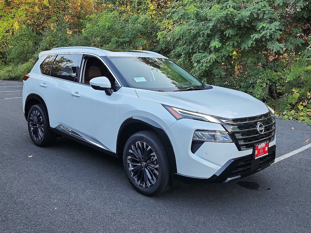 New 2026 Nissan Rogue Platinum SUV