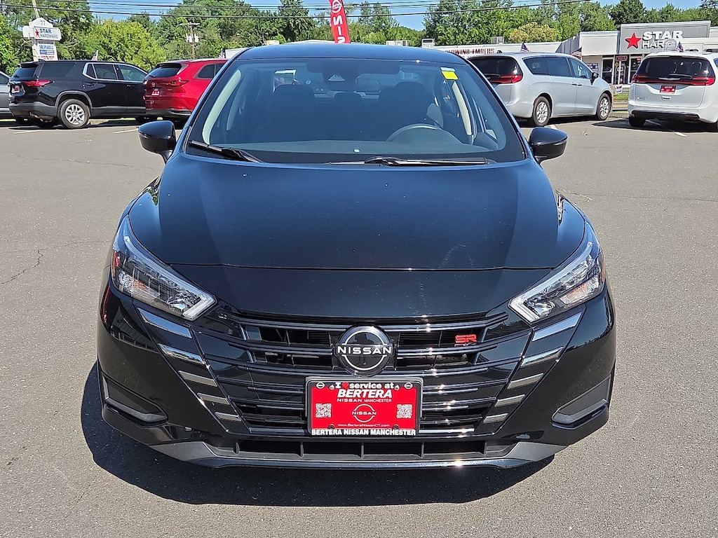 Used 2023 Nissan Versa 1.6 SR Sedan