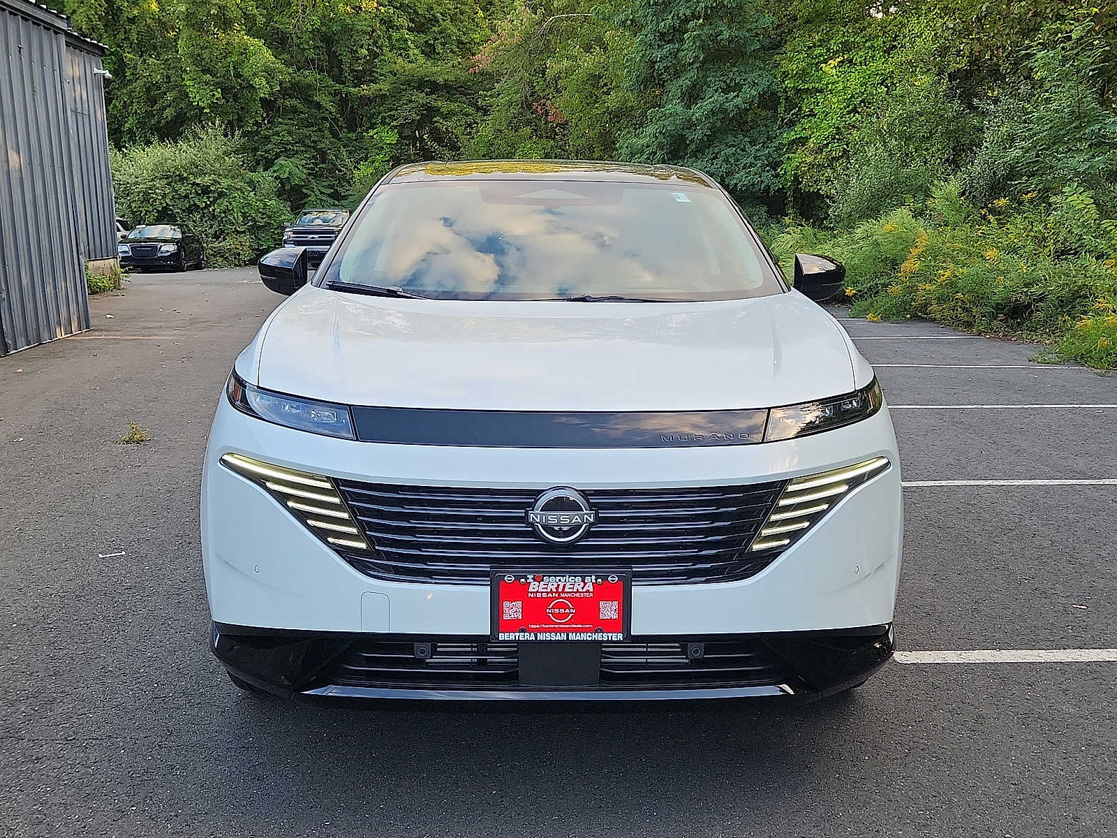2025 Nissan Murano Platinum photo 2