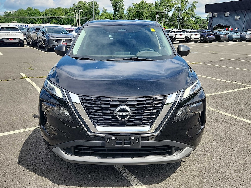 Used 2023 Nissan Rogue S SUV