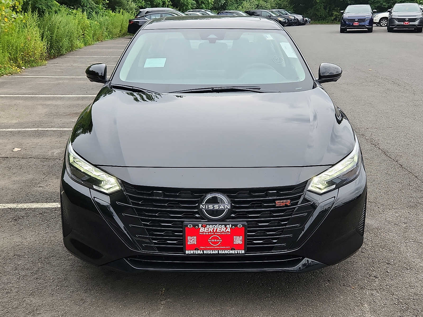 2025 Nissan Sentra SR photo 2