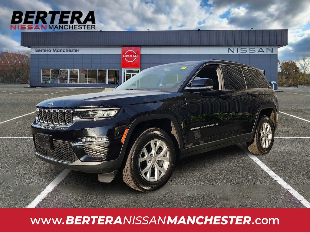 Used 2023 Jeep Grand Cherokee Limited SUV
