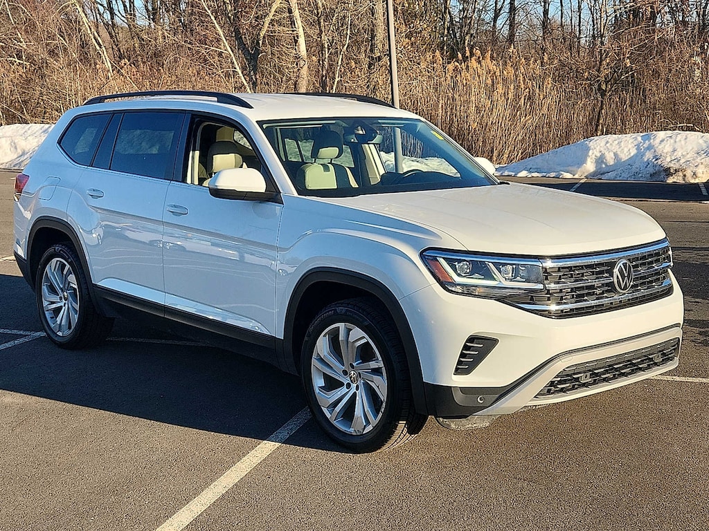 Used 2022 Volkswagen Atlas 3.6L V6 SE w/Technology SUV
