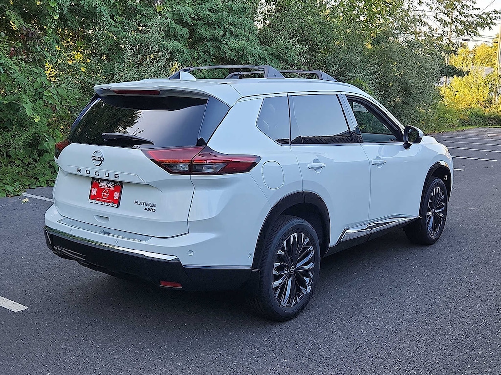New 2026 Nissan Rogue Platinum SUV