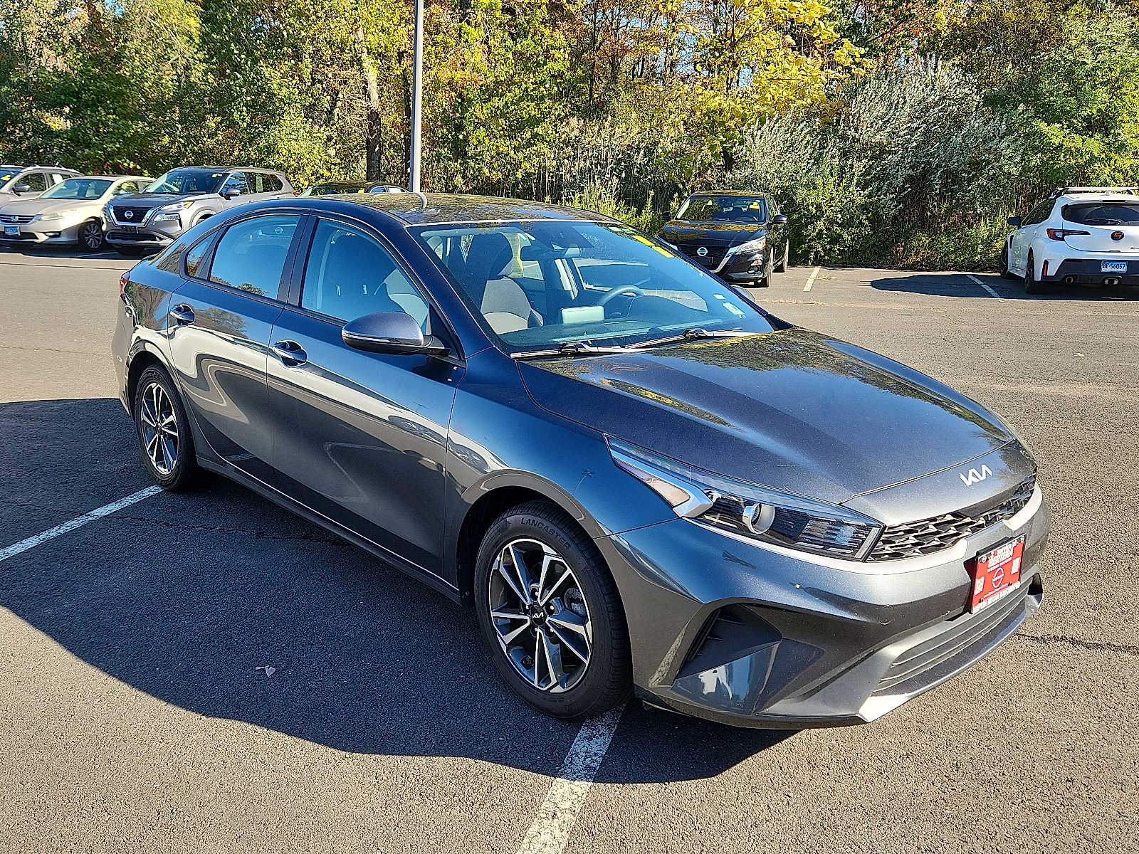 2023 Kia Forte LXS photo 3