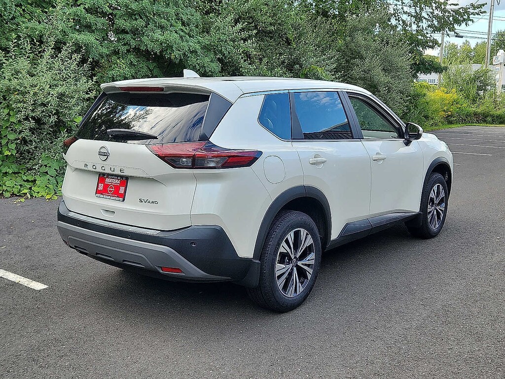 Used 2022 Nissan Rogue SV SUV