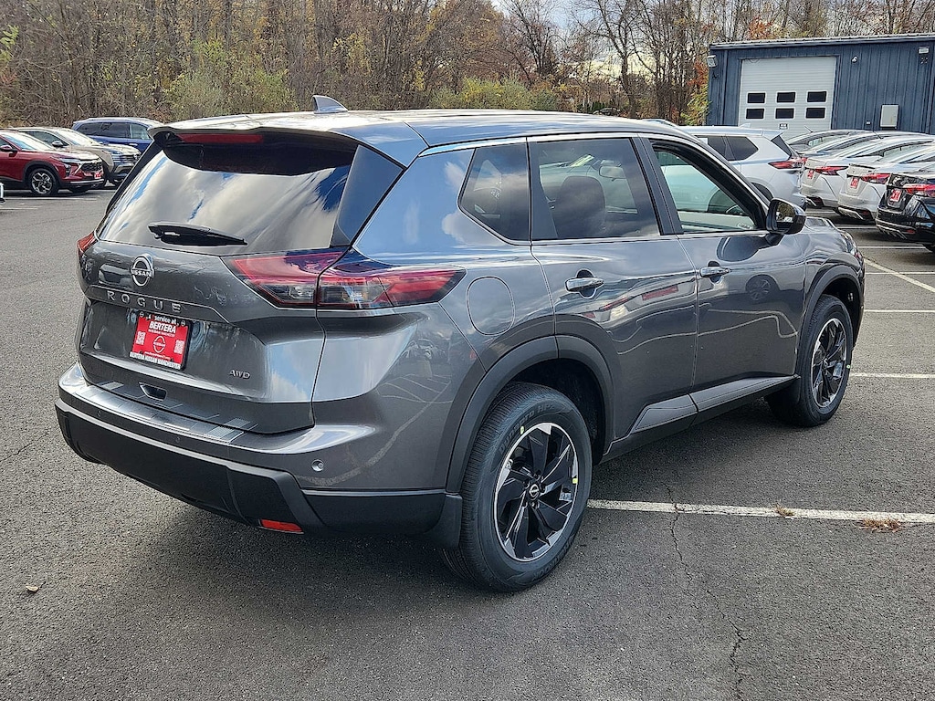 New 2026 Nissan Rogue SV SUV