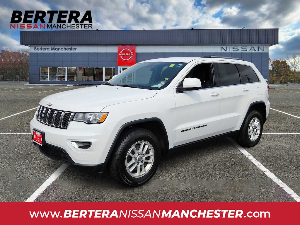 Used 2018 Jeep Grand Cherokee Laredo 4x4 SUV