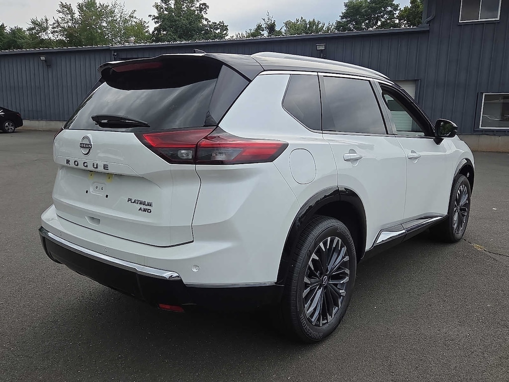 New 2026 Nissan Rogue Platinum SUV