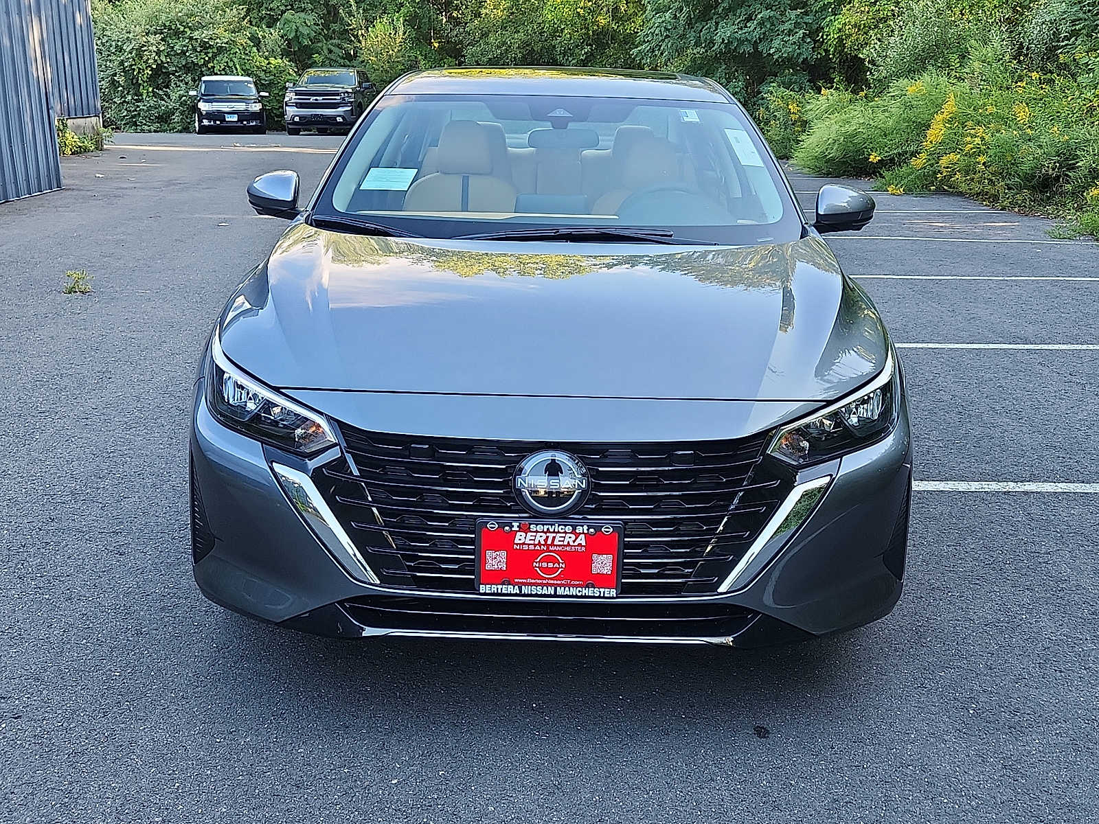 2025 Nissan Sentra SV photo 2