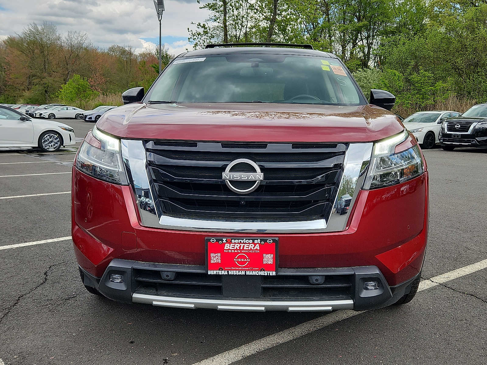 Used 2022 Nissan Pathfinder Platinum with VIN 5N1DR3DK9NC248544 for sale in Manchester, CT