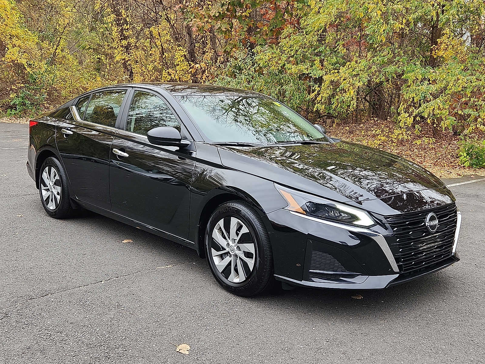 2024 Nissan Altima 2.5 S photo 3