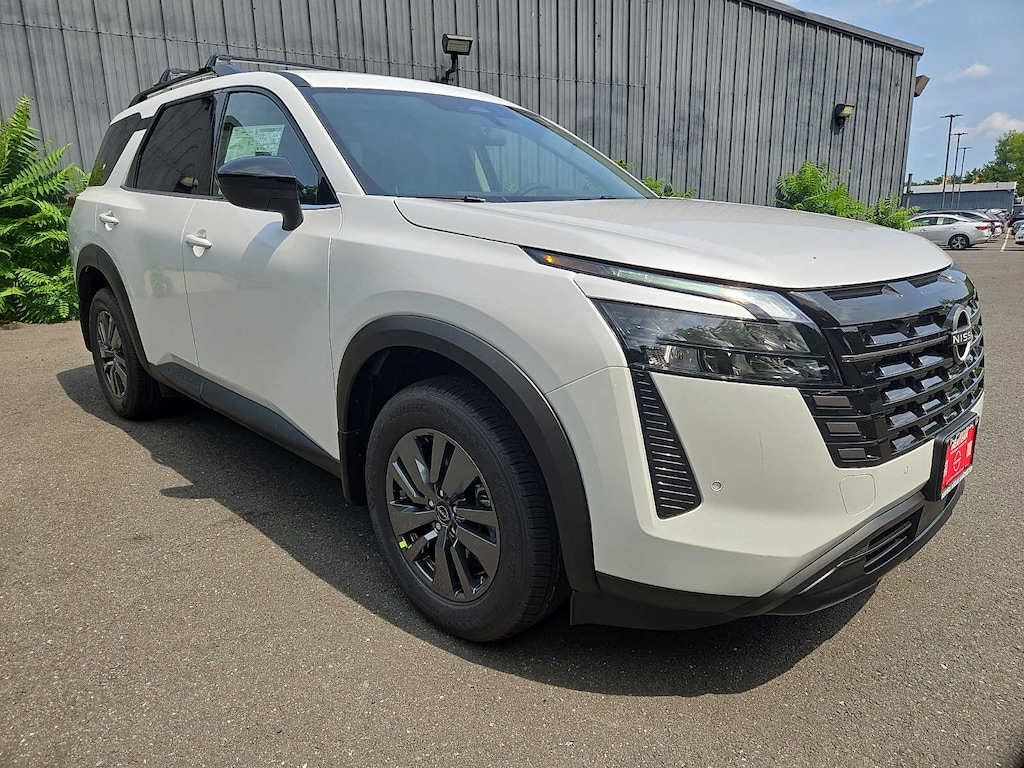 New 2026 Nissan Pathfinder SV SUV