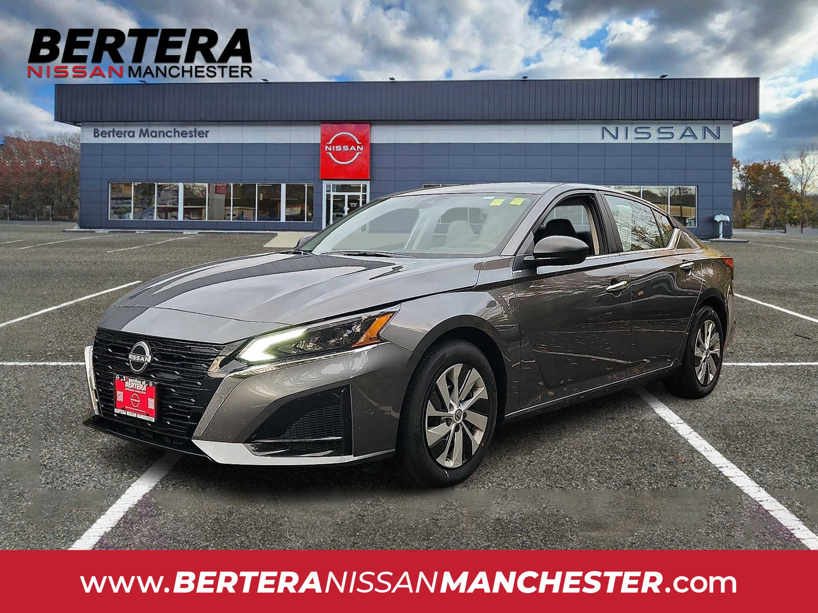 2025 Nissan Altima S's photo