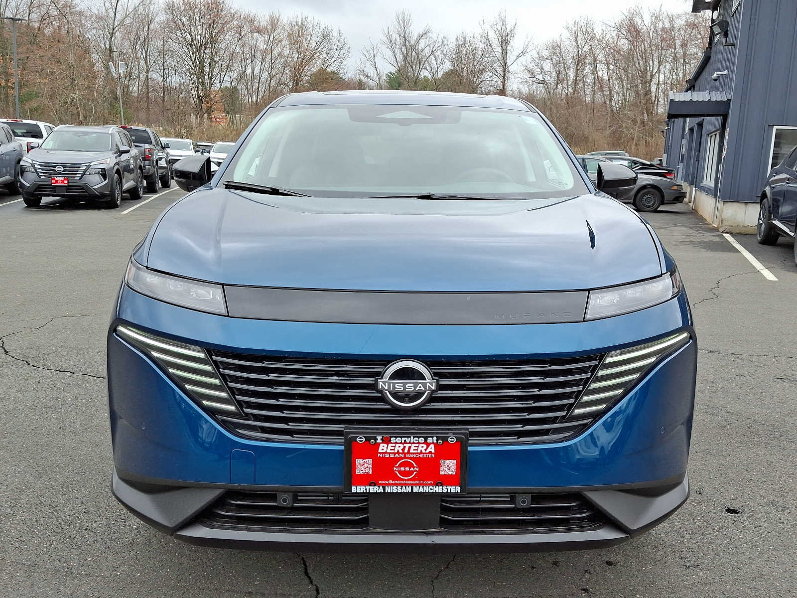 2025 Nissan Murano SL photo 2
