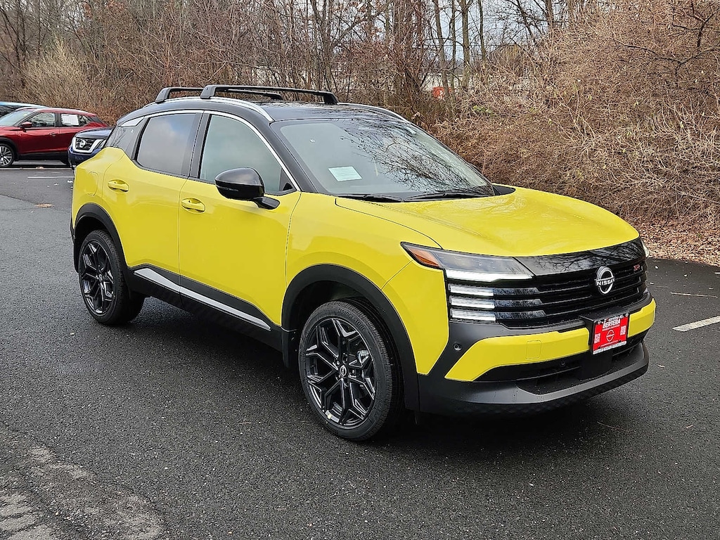 New 2026 Nissan Kicks SR SUV