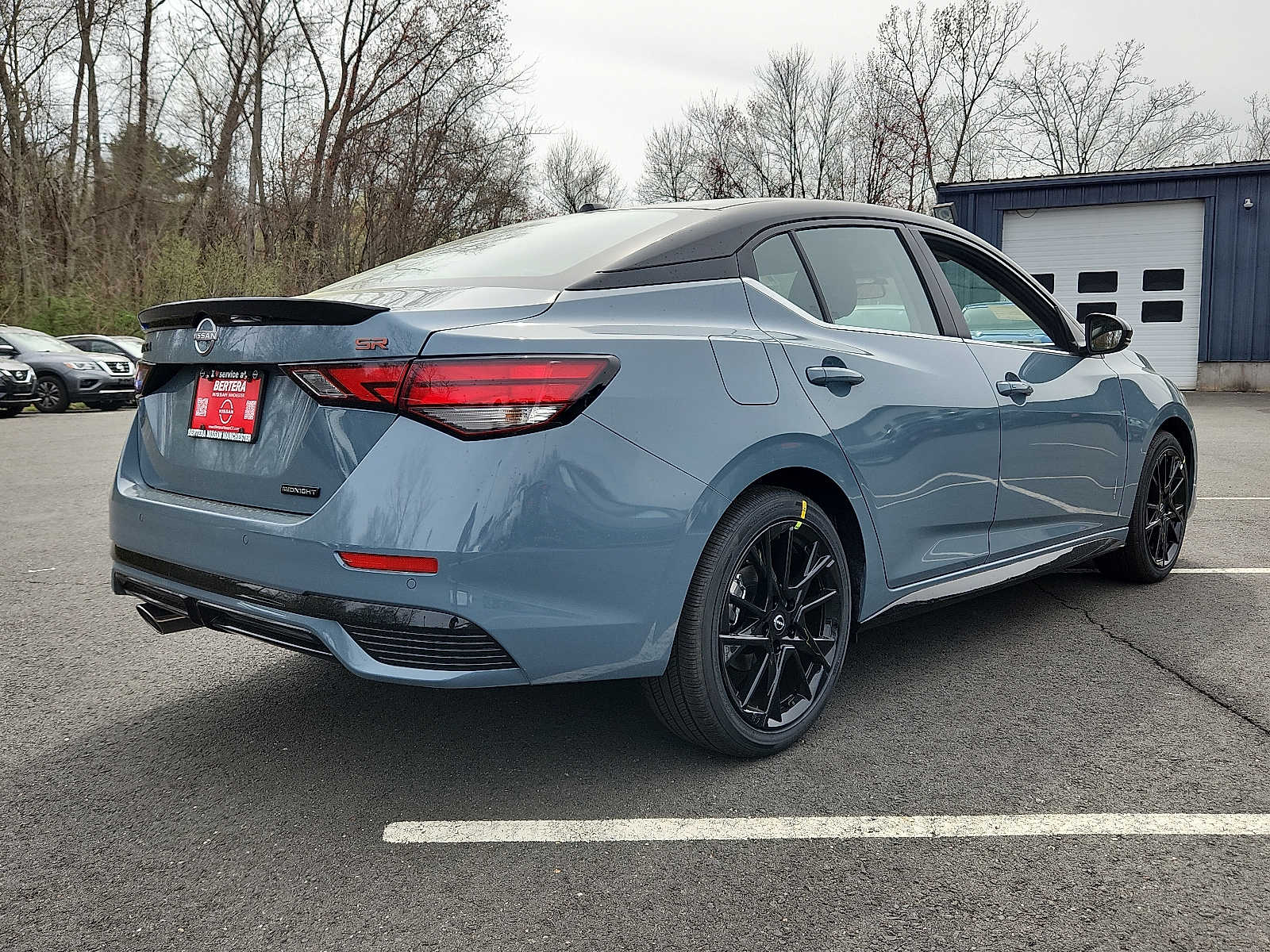 2025 Nissan Sentra SR photo 4