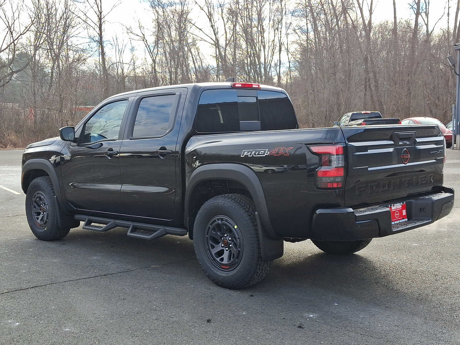 2025 Nissan Frontier PRO-4X photo 4