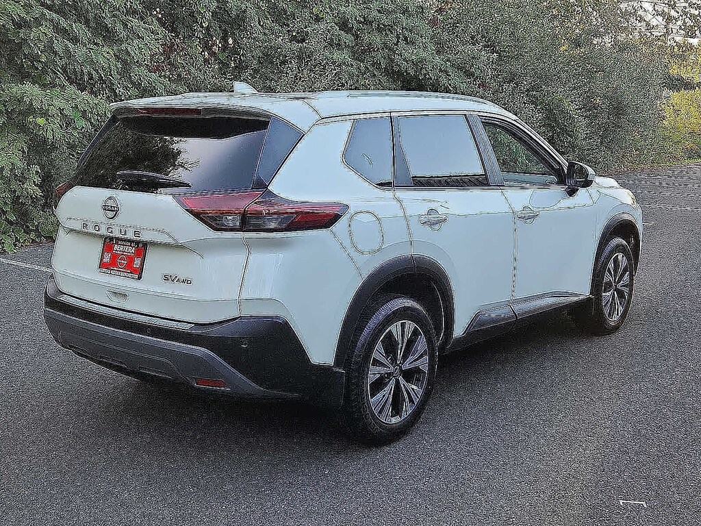Used 2023 Nissan Rogue SV SUV
