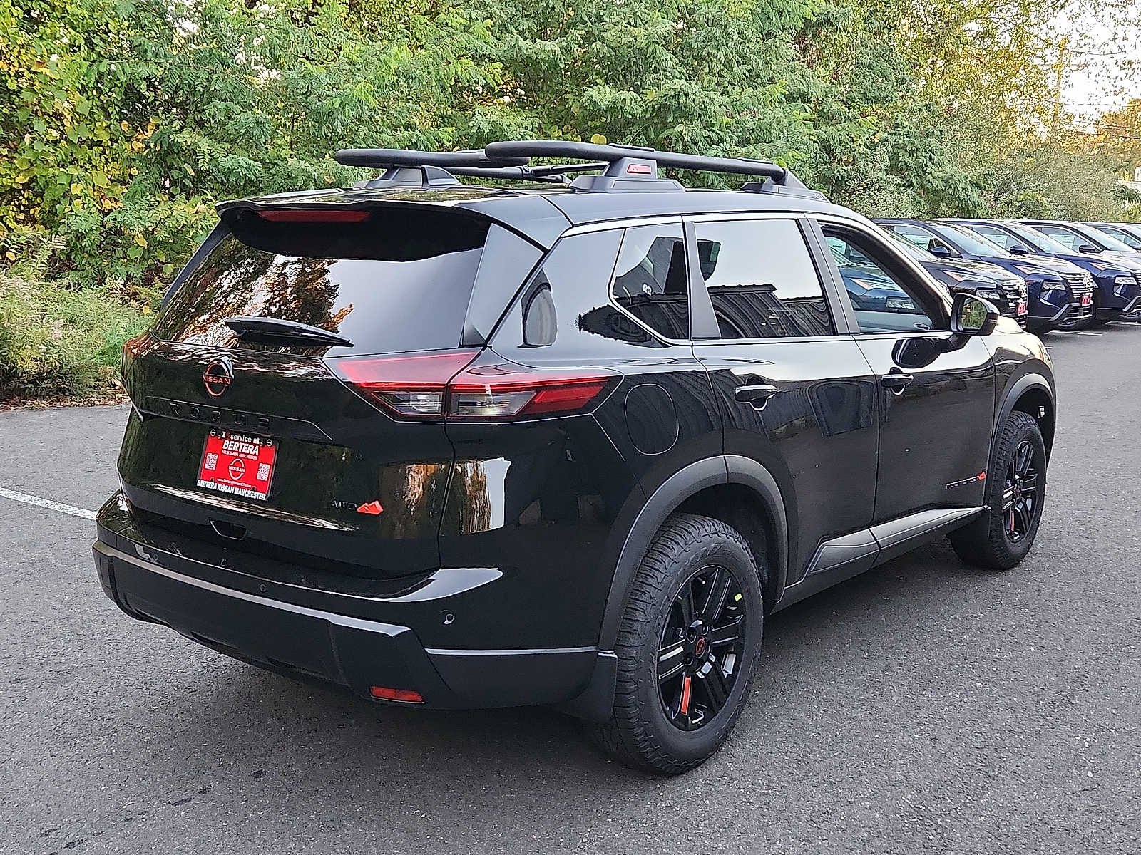 2026 Nissan Rogue SV photo 4