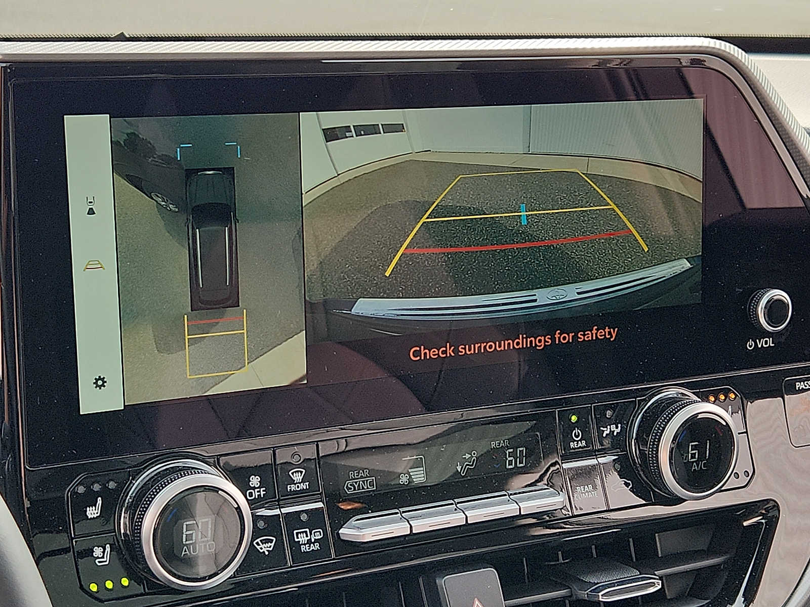 2026 Toyota Highlander Platinum - Photo 18