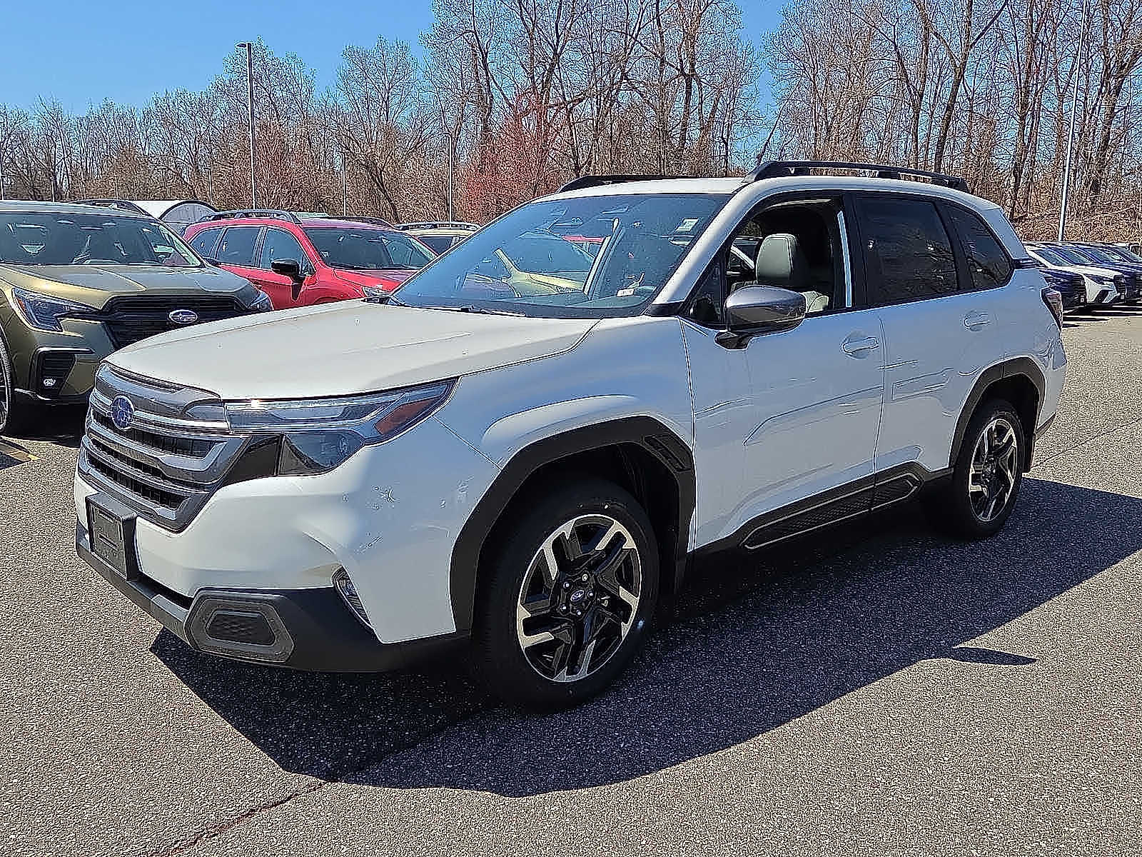 View vehicle photo 2