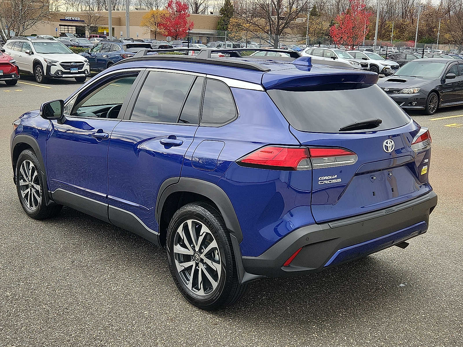 2024 Toyota Corolla Cross XLE photo 2