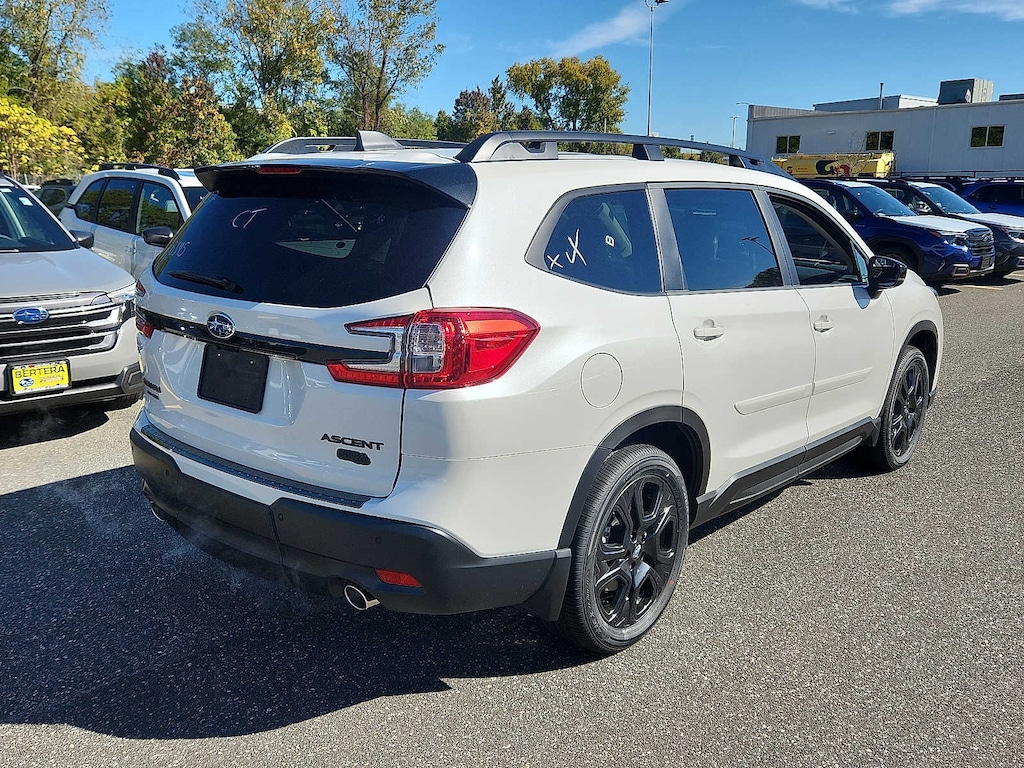 New 2025 Subaru Ascent Onyx Edition Touring 7-Passenger SUV