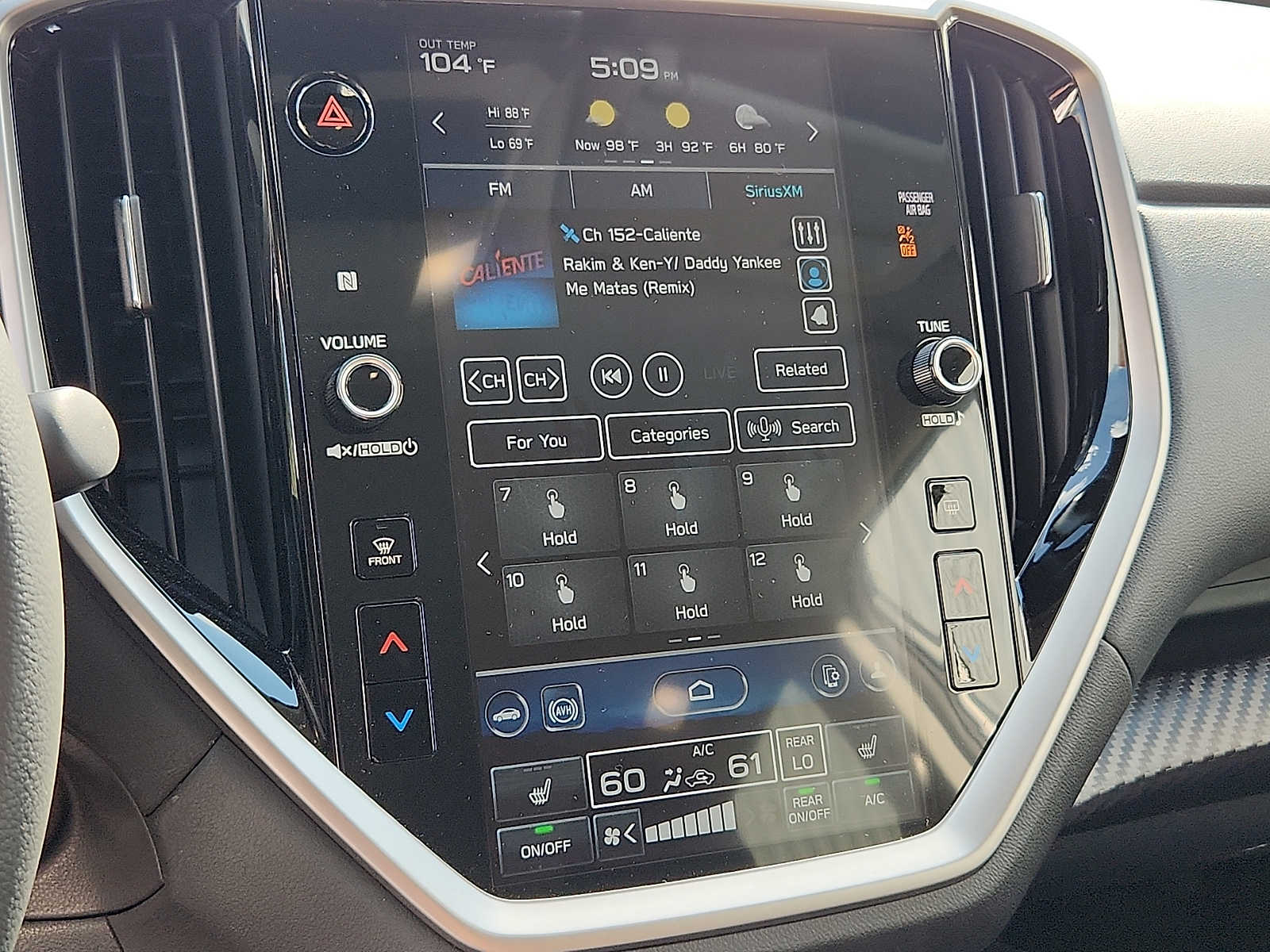 2025 Subaru Ascent Premium - Photo 16