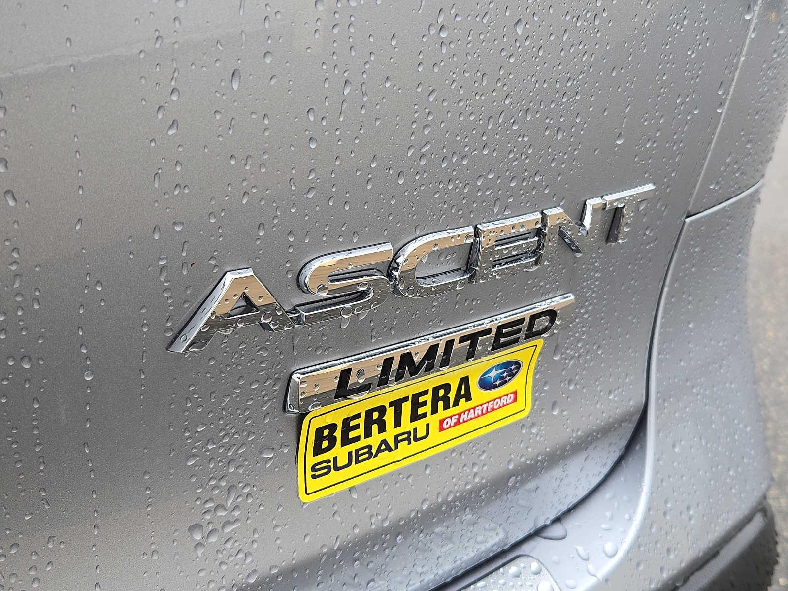 2025 Subaru Ascent Limited - Photo 31