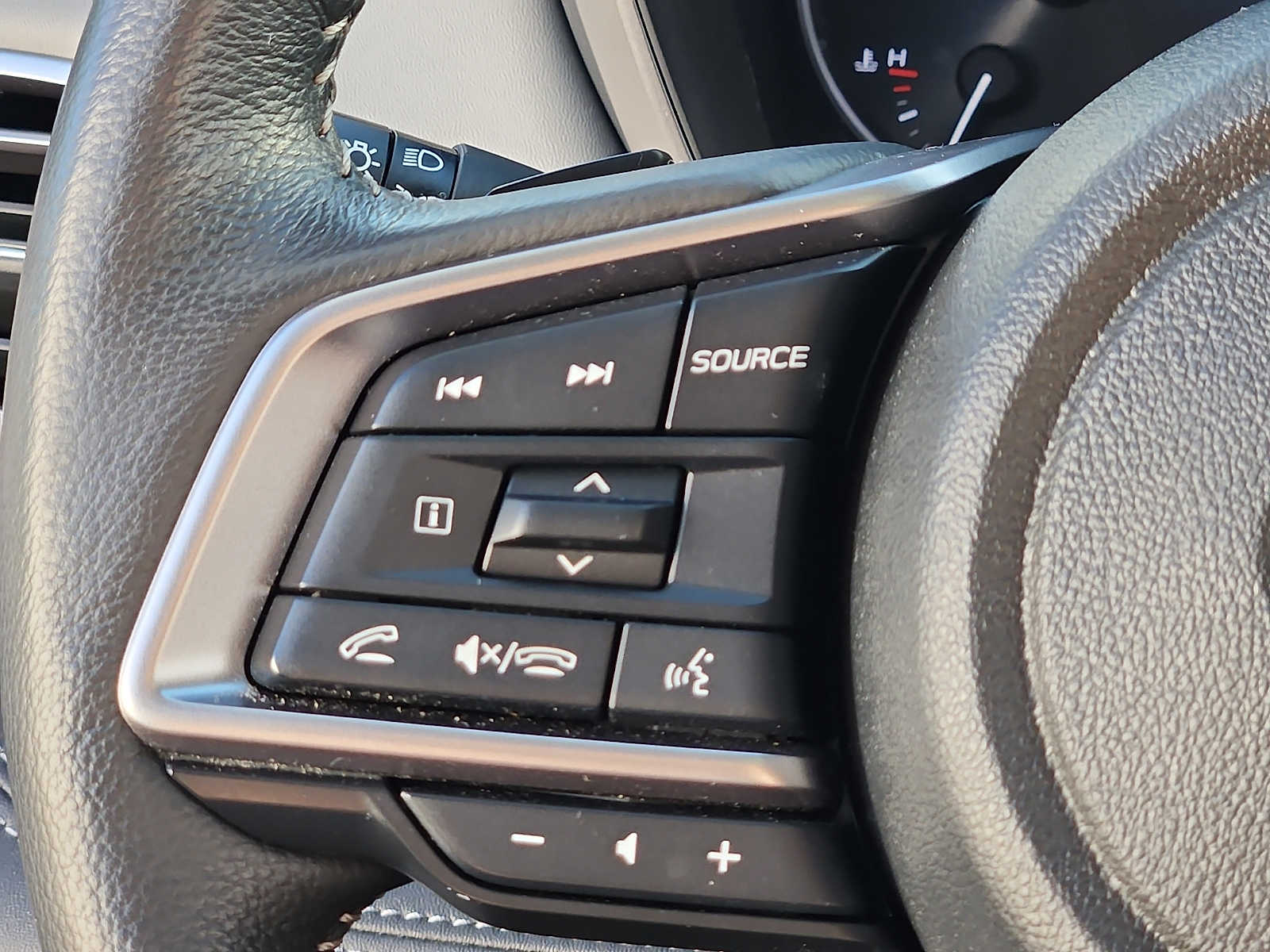 2024 Subaru Outback Limited - Photo 21