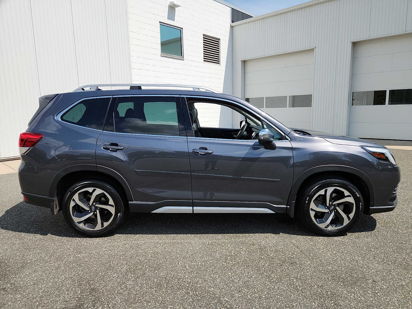 2024 Subaru Forester Touring - Photo 7