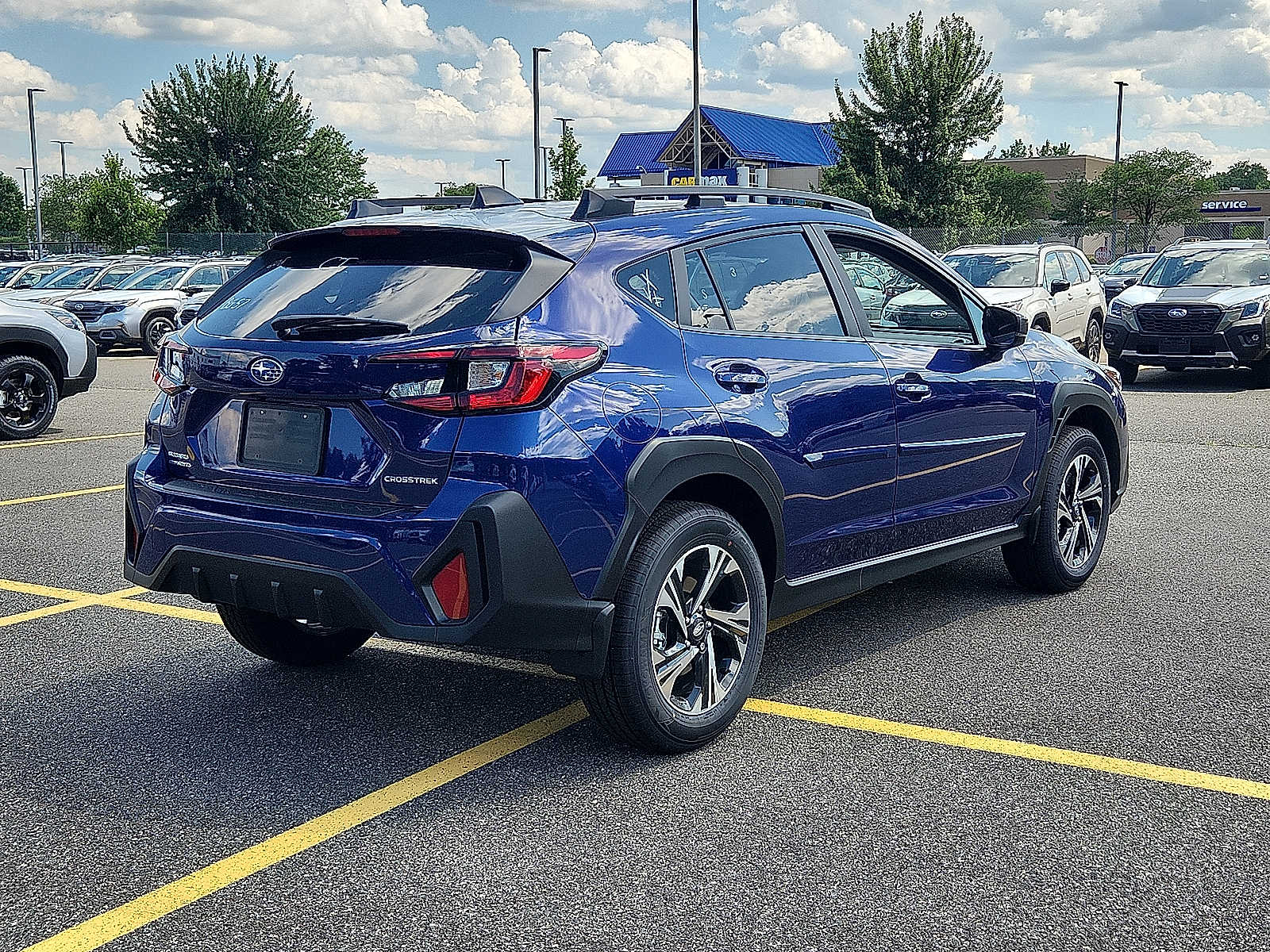 2025 Subaru Crosstrek Premium photo 4