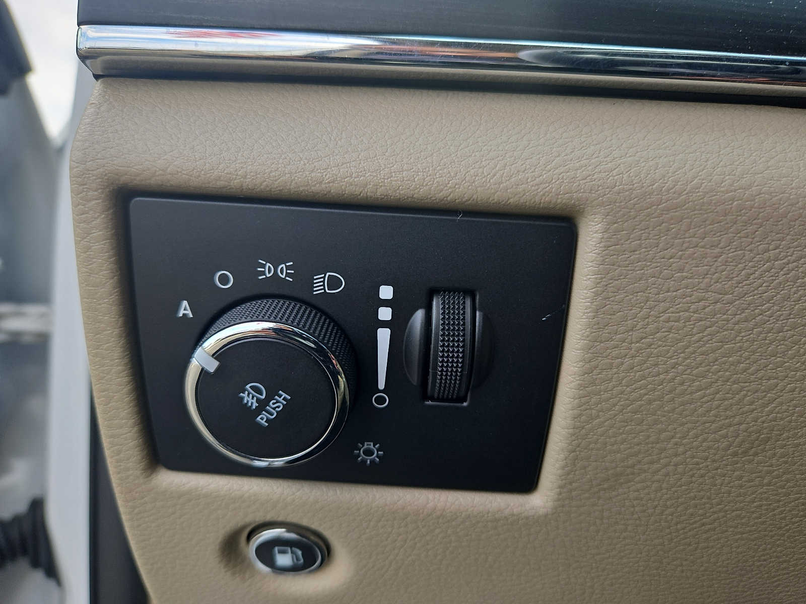 2019 Jeep Grand Cherokee Limited - Photo 23