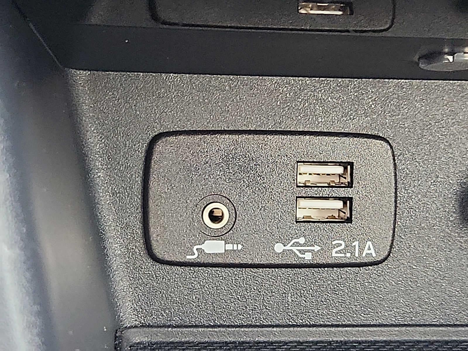 2022 Subaru Forester Premium - Photo 24