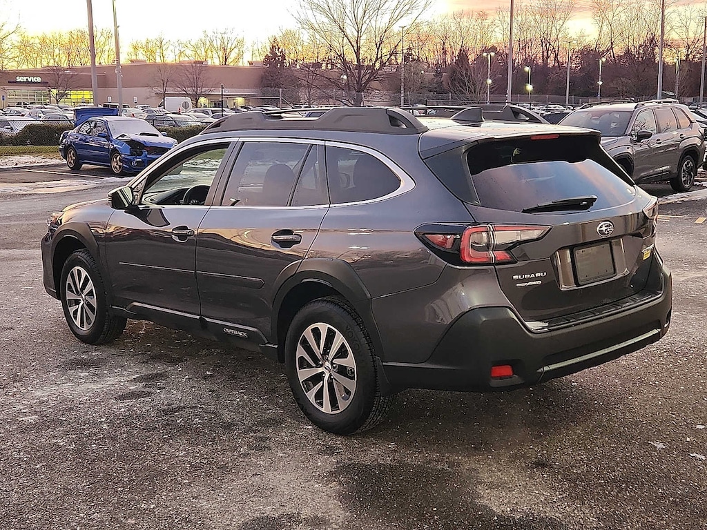 Used 2025 Subaru Outback Premium AWD