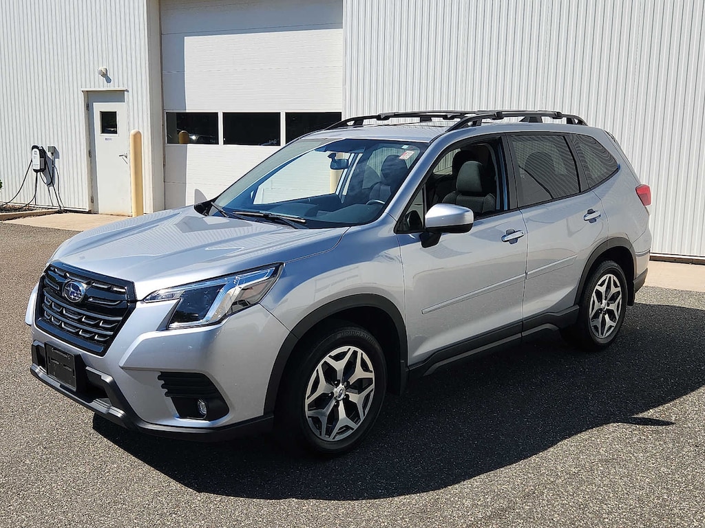 Used 2024 Subaru Forester Premium AWD