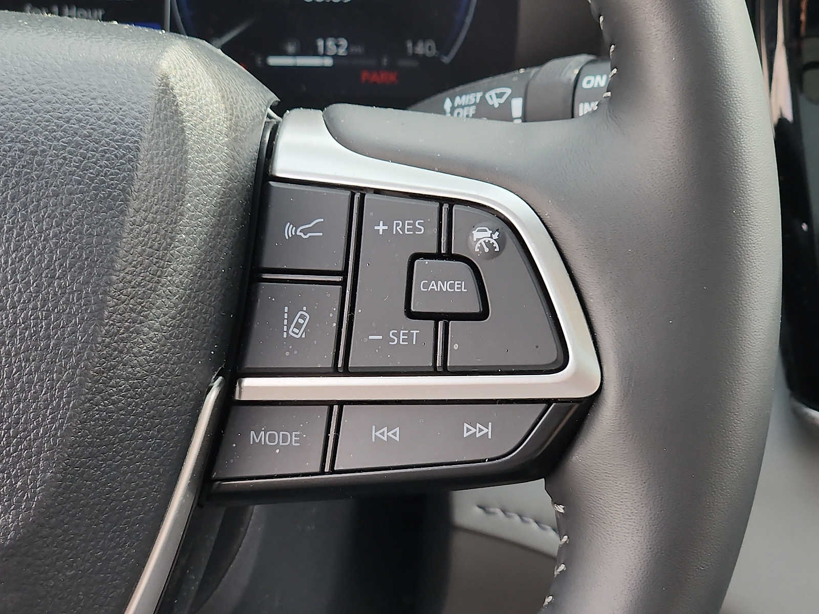 2026 Toyota Highlander Platinum - Photo 22