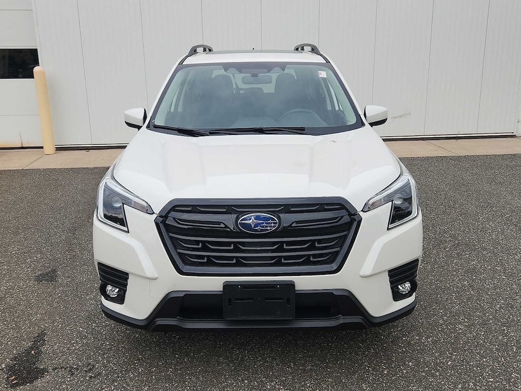 Used 2024 Subaru Forester Premium AWD