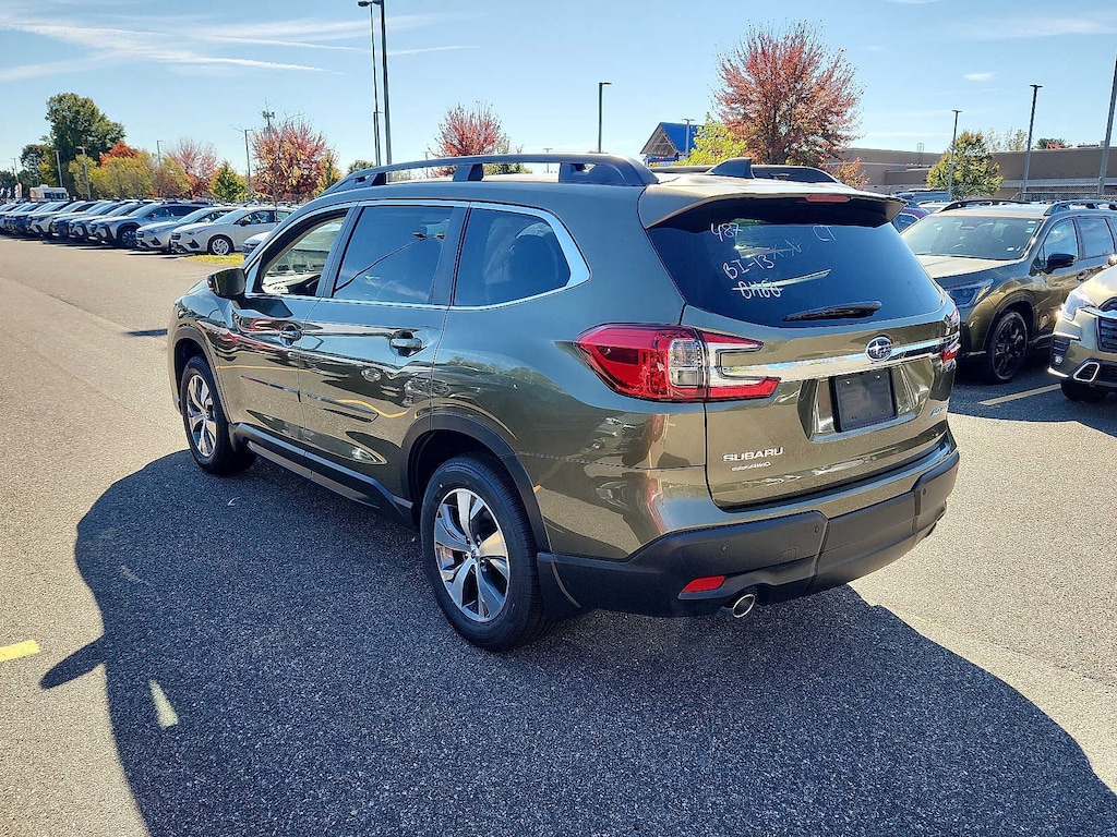 New 2025 Subaru Ascent Premium 8-Passenger SUV