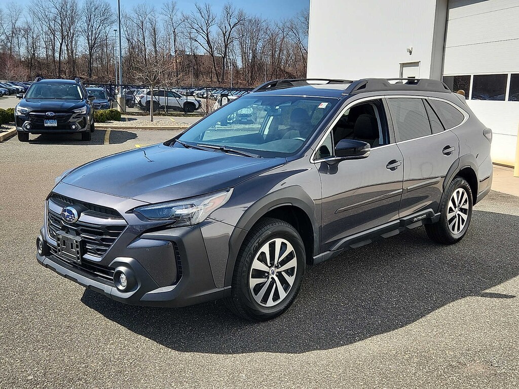 Used 2023 Subaru Outback Premium CVT