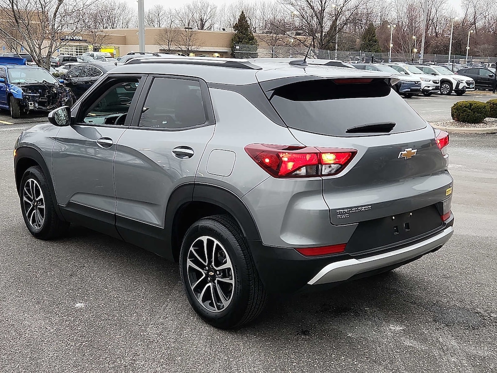 Used 2025 Chevrolet Trailblazer LT AWD