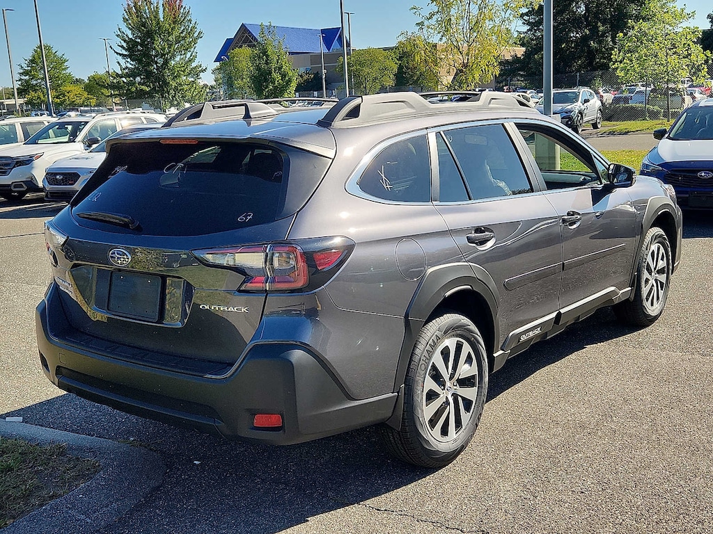 New 2025 Subaru Outback Premium SUV