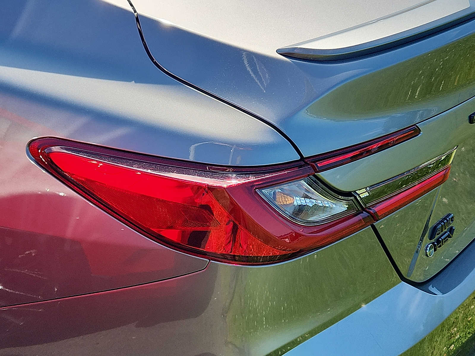 2025 Toyota Camry SE - Photo 10