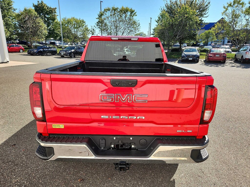 Used 2024 GMC Sierra 1500 SLE 4WD Crew Cab 147 4WD Crew Cab 147