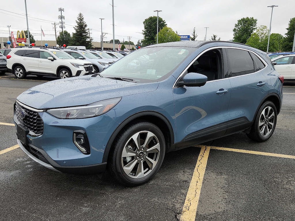 Used 2023 Ford Escape Platinum AWD