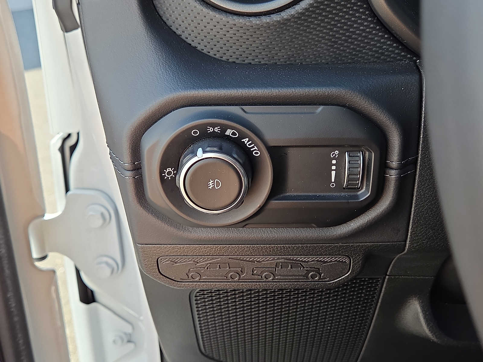 2025 Jeep Wrangler 4-Door Rubicon - Photo 25