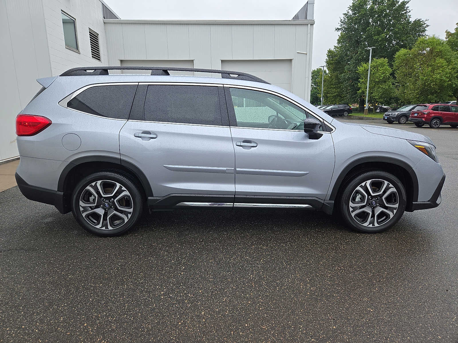 2025 Subaru Ascent Limited - Photo 6