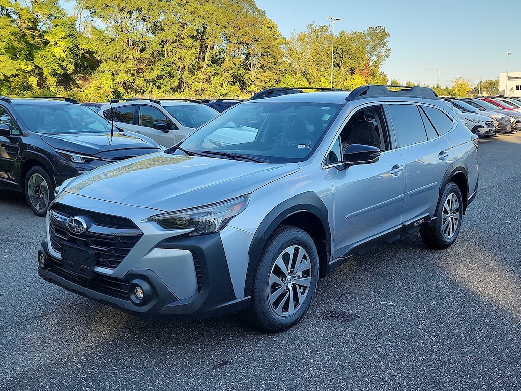 New 2025 Subaru Outback Premium SUV