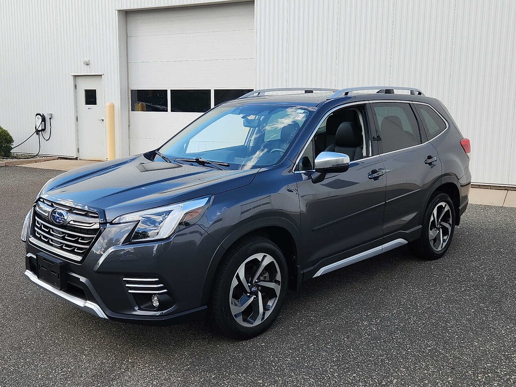 Used 2023 Subaru Forester Touring CVT